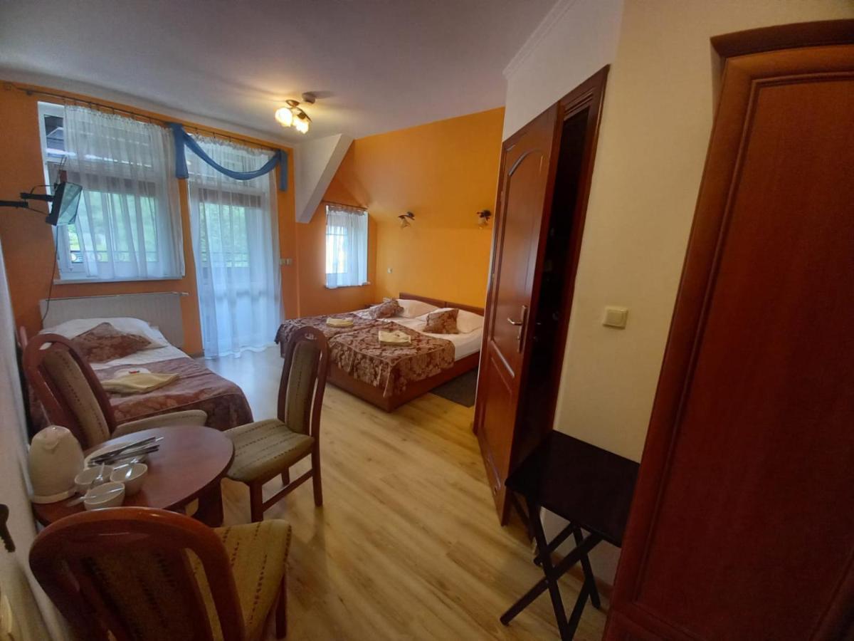 Willa Romantika Kudowa-Zdroj Ruang foto